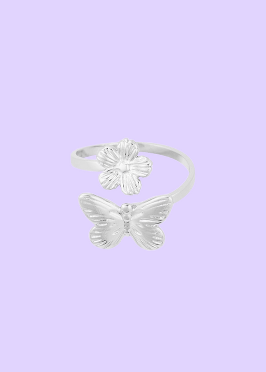 Butterfly ring