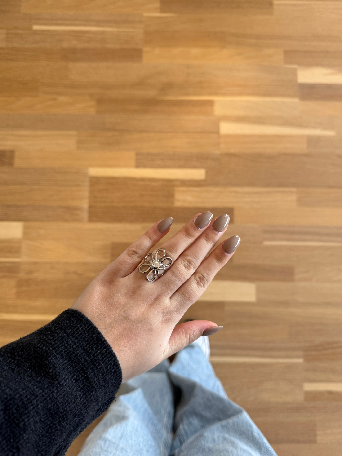 Sunflower ring