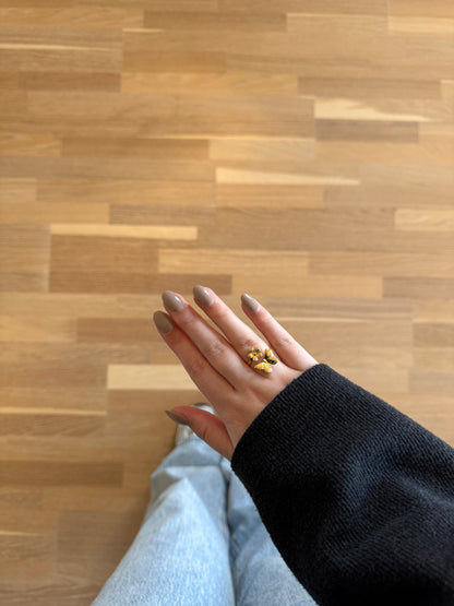 Butterfly ring