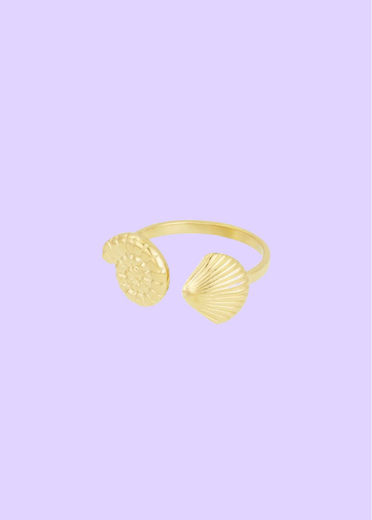Seashell ring