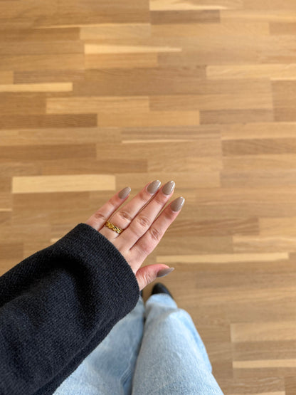 Small flower ring